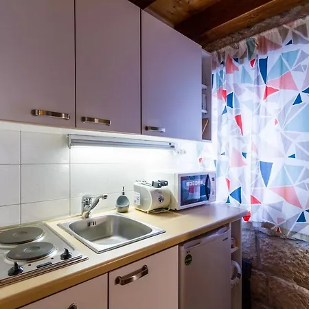 By The Sea - 21884 公寓 *