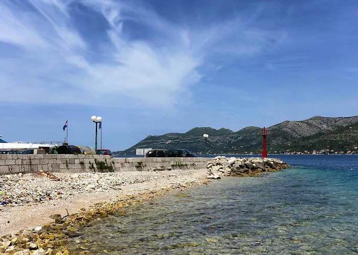 By The Sea - 21884 * Κόρτσουλα