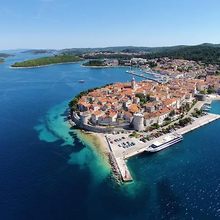By The Sea - 21884 Korčula